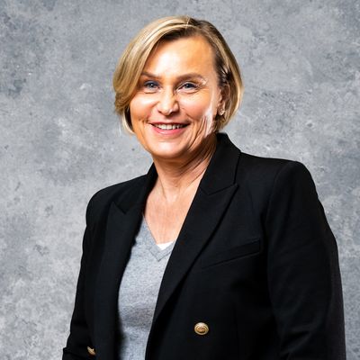 Alenka Scharfenberger